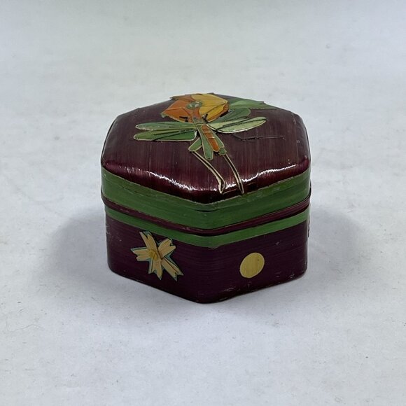 Vintage Chinese Straw Bamboo Small Trinket Box Stash Pill Case Dragonfly Floral - Picture 3 of 10